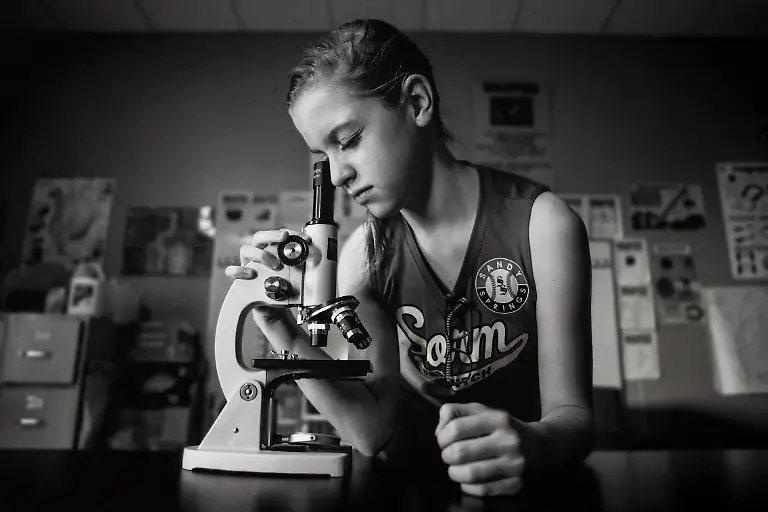 ScientistWhitneydishman