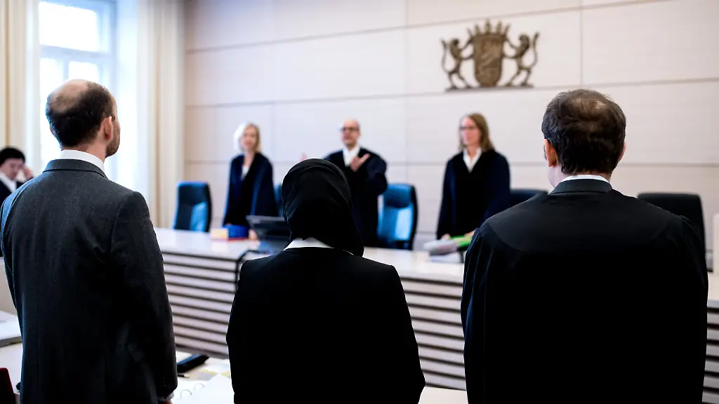 39c91f72a493b5ef6bfa3a25f15c1f39