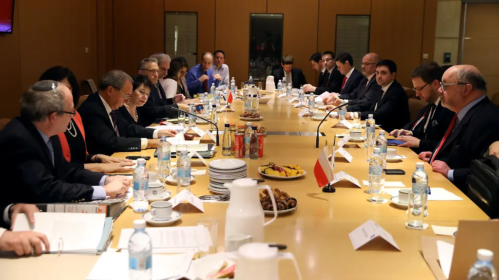 a976d5b0546ca29f3253573acba2c307