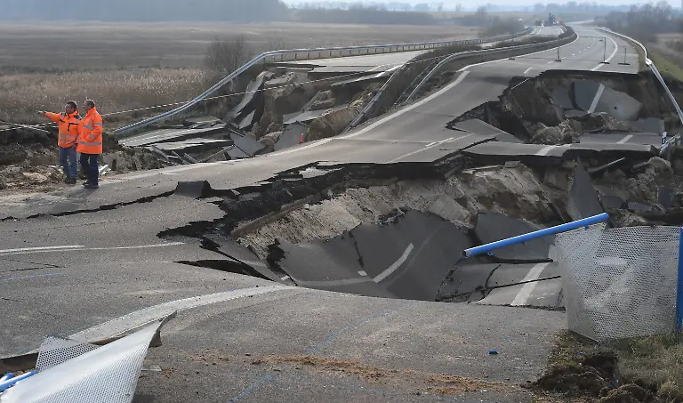 3440fec44f8c85dd23fdb77248fad68e