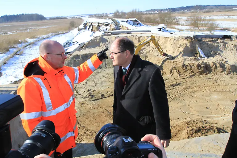 c69a3549f59e671cbcdc9647db47b994