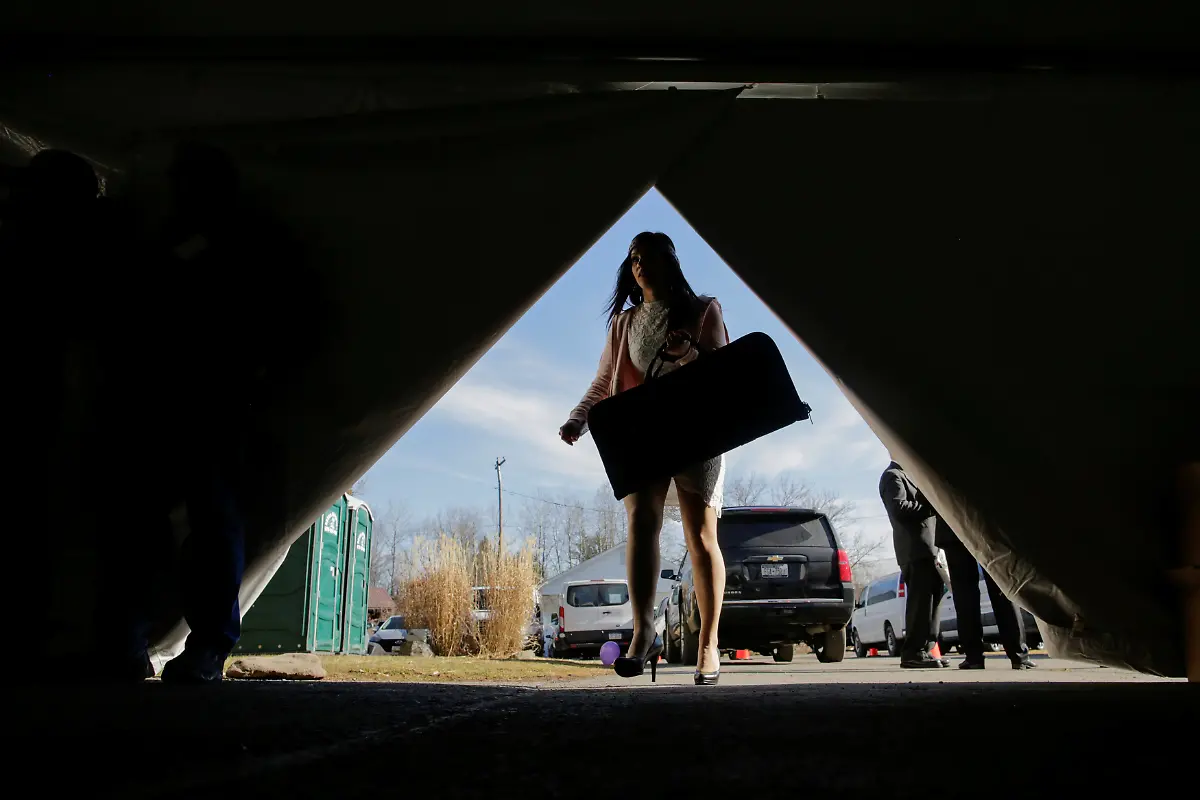 db65a08ef6f64575d3a29721e6a26b0a