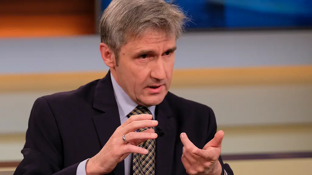 5c27b95b478a056e74b3a0ccf22cc743