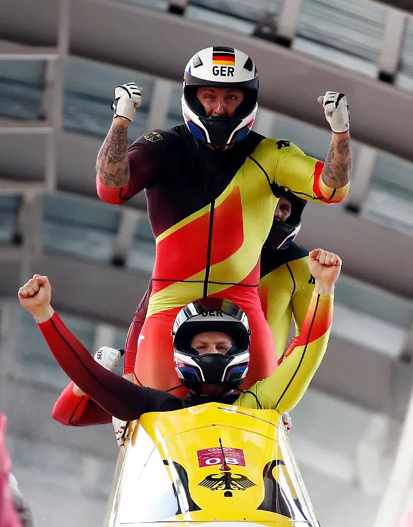 f18611c140ff90f6b1f0d9b6958d40b1