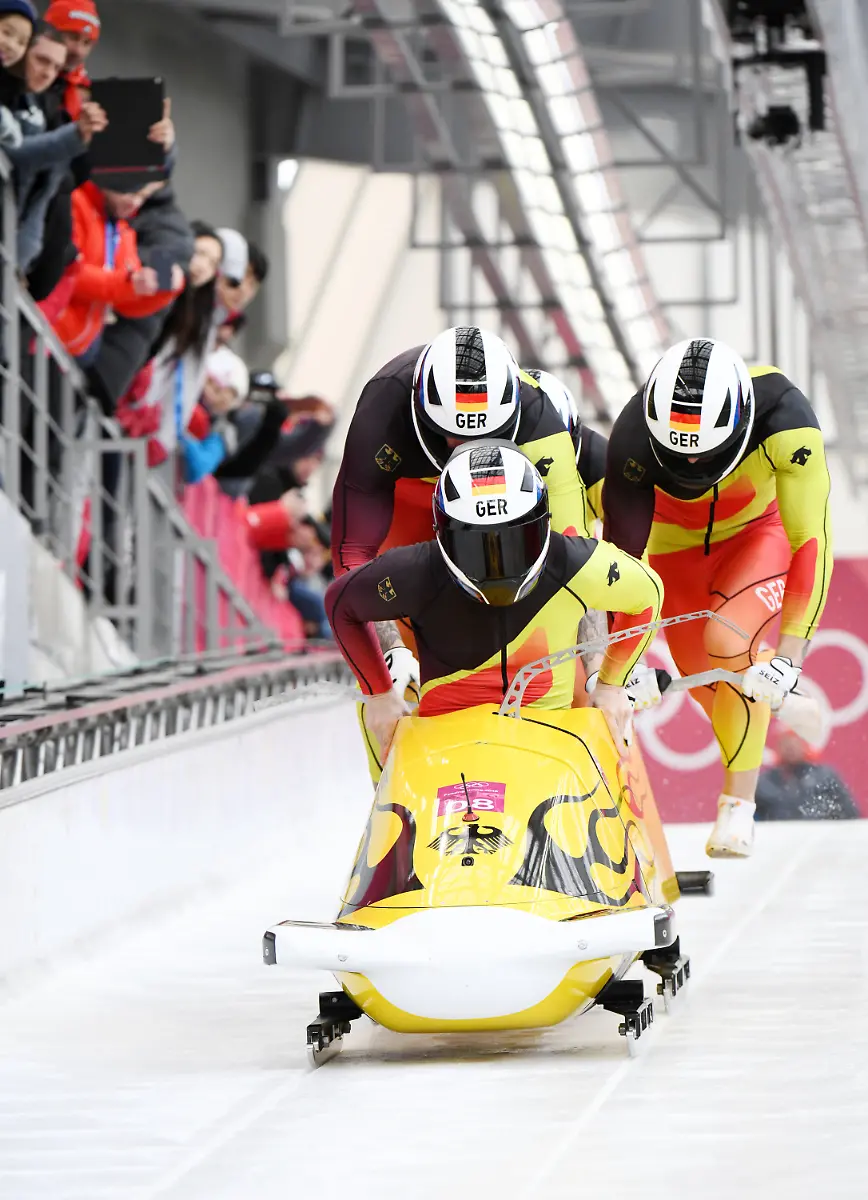 e09a62193287801bab56d8757a9144d2