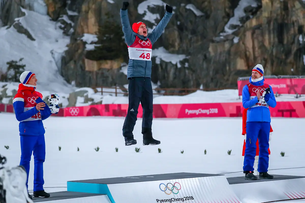 7ed42f43acc6b307e2c97bc17db827bf