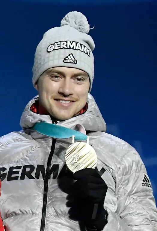 a179b0fa04ab2c48027a5d3f873c2c4a