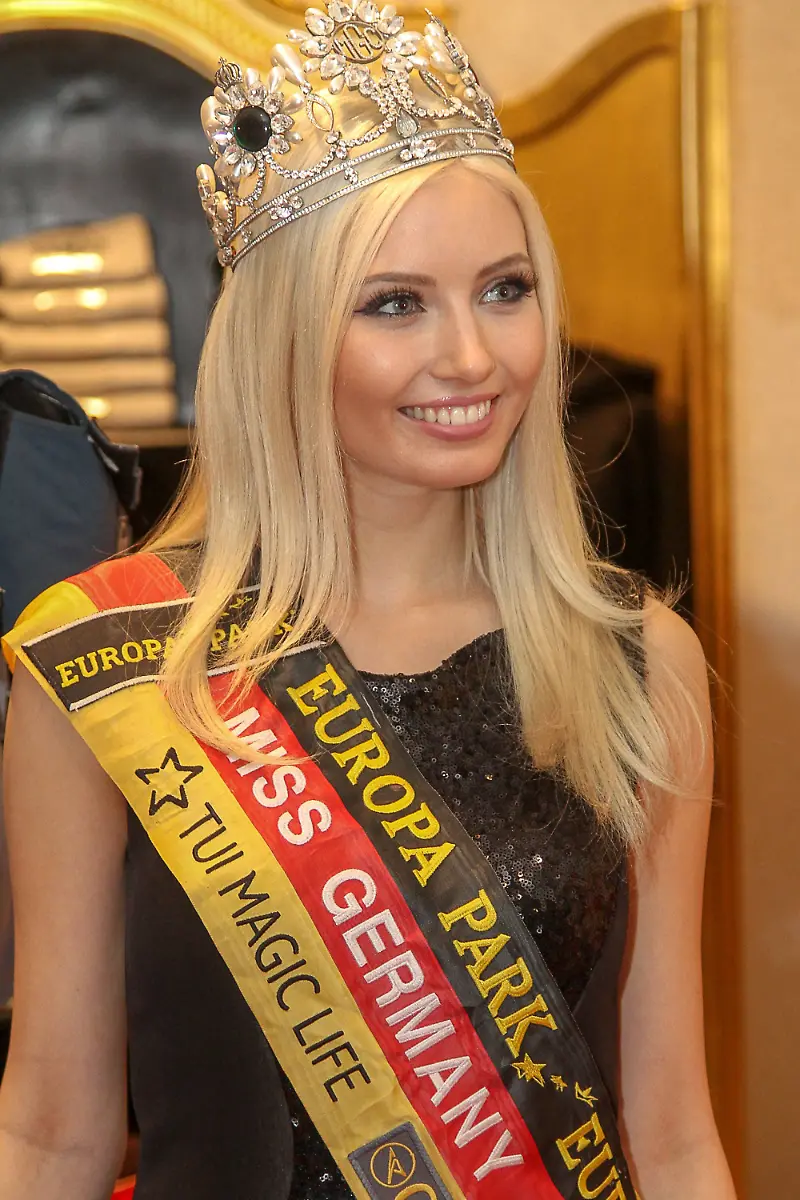 06454c2165dff58e12f3bd28d8a719c8