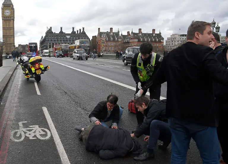 134-Toby-Melville-Reuters