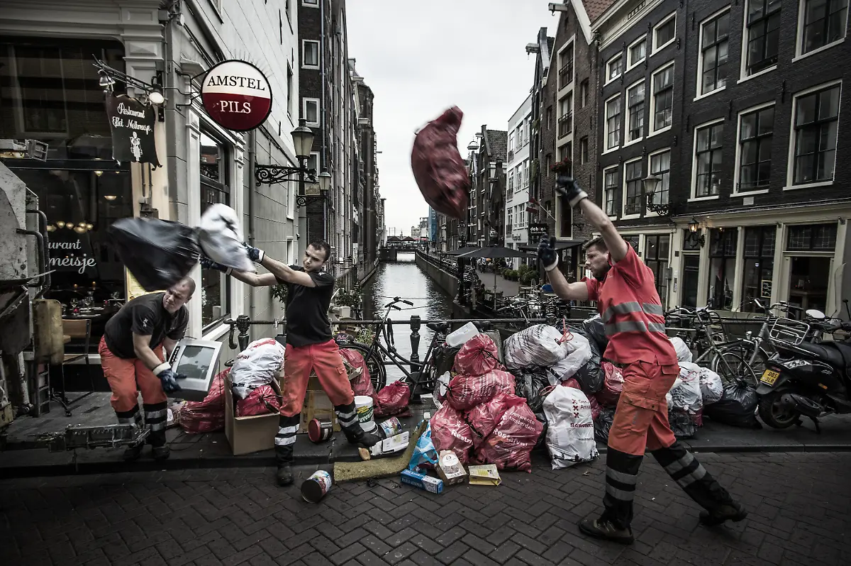 034-Kadir-van-Lohuizen-NOOR-Images