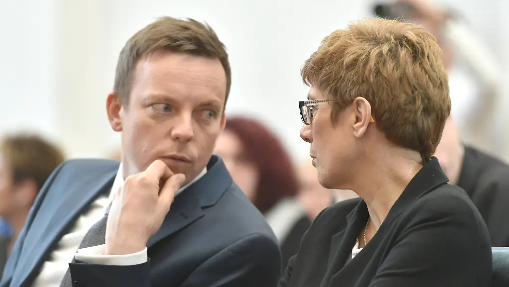 4ef048714739115bc68159eacd9ee03d