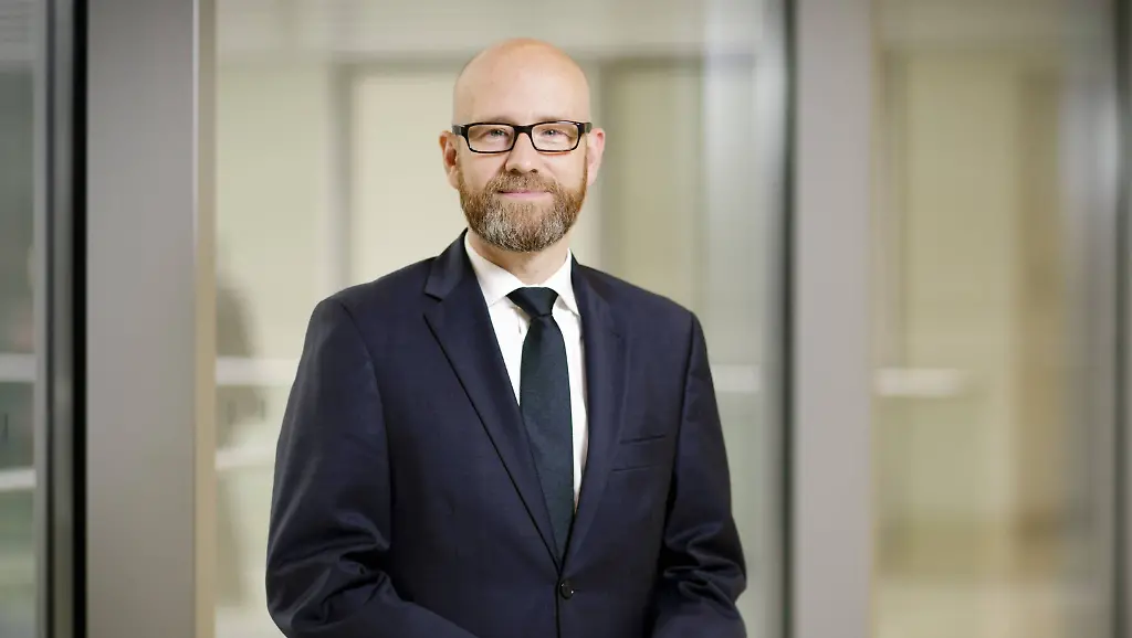 921a695dc62e86e75e043a547fe0d31b