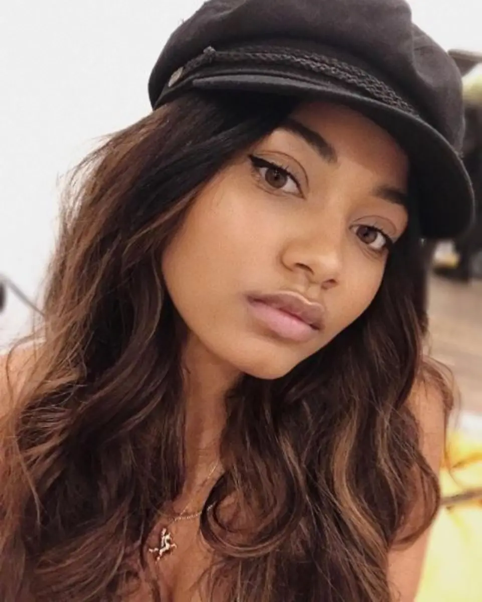 danielle-herrington-10