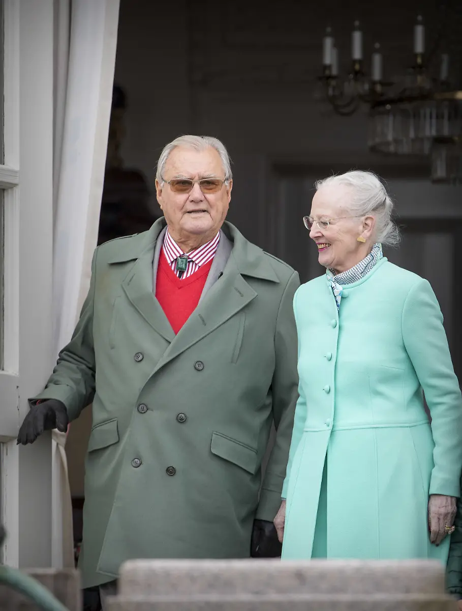 180287bc97db37401d0d7dcd37653079