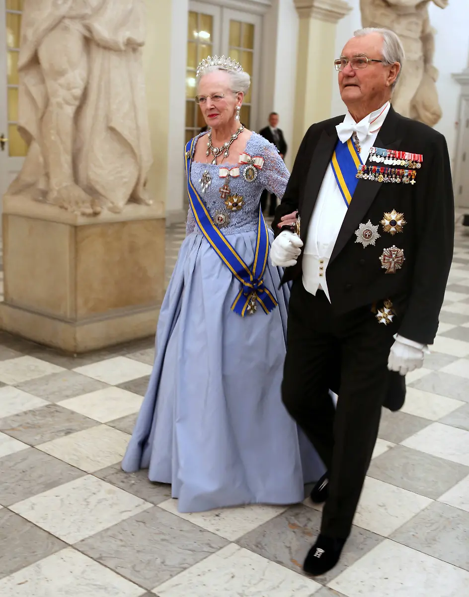 e8031cb047395df44851db1bc5bcd4a7