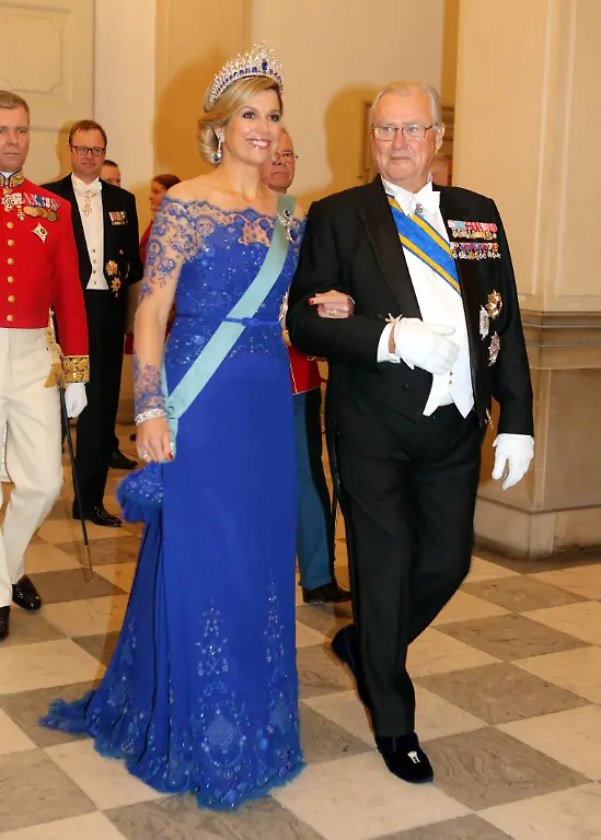 803e7725283811aff4c15753f987f841