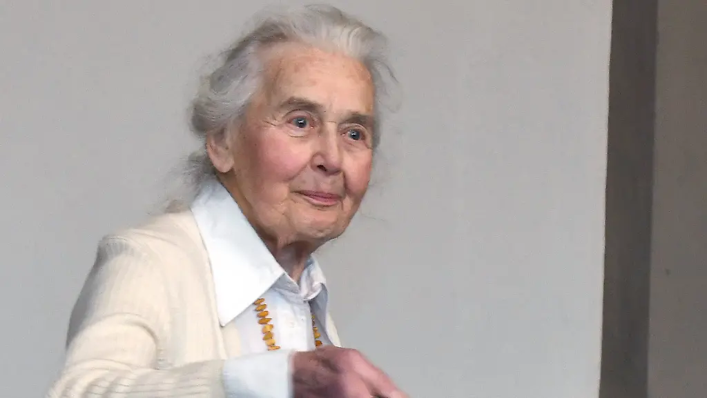 2b5154df954a688eae8abf2143bdc0c6