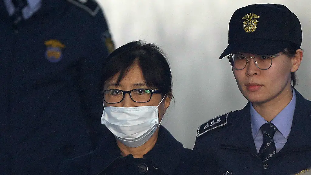 1d0b431adf50f135703a49e8a6758fc1