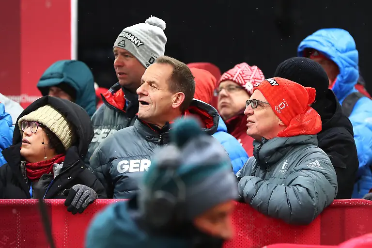 4652a612bccb48011b318ad60e5f3ee4