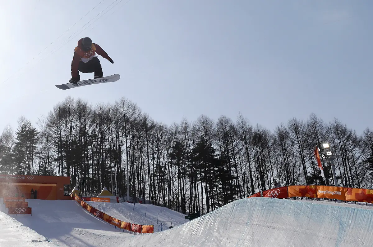 4b8809c66180a512ff58734d40be675b