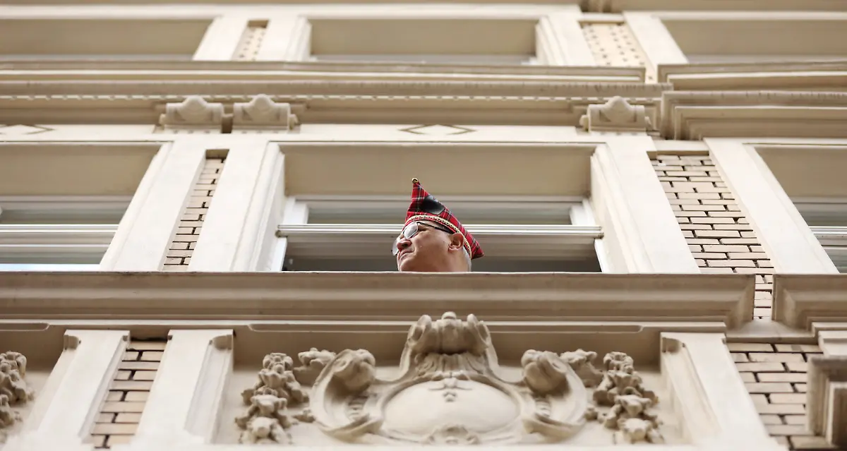 3d0e84aa6165226815259525091a510e