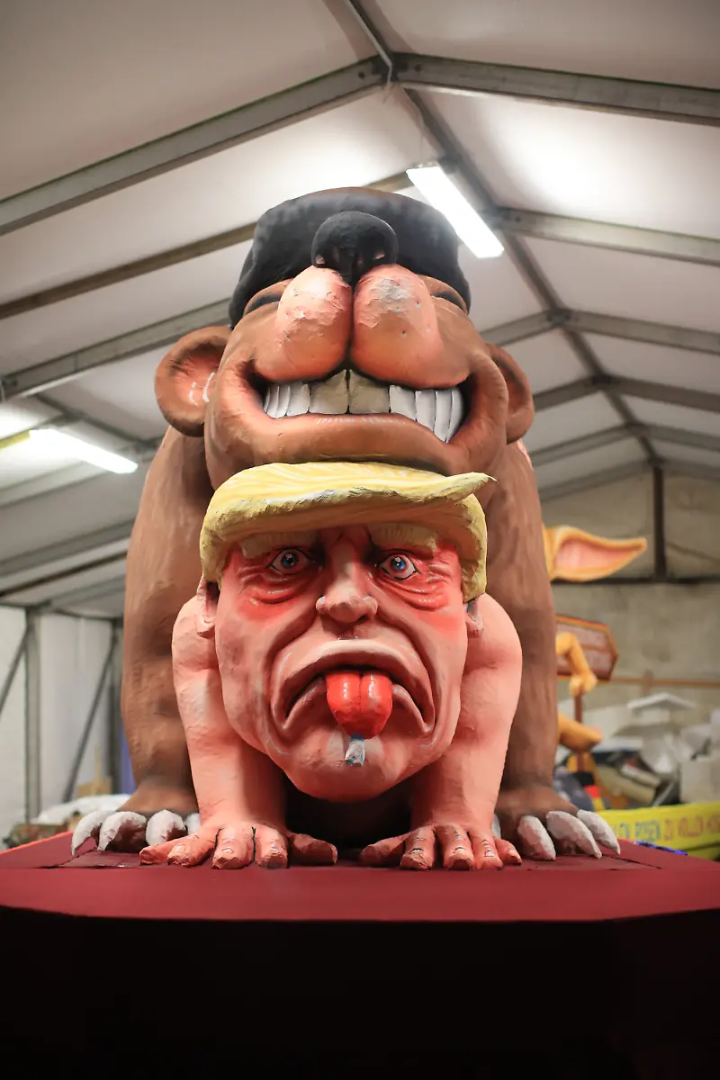 5d984efe3c036eb936cd03cdd9f3b267