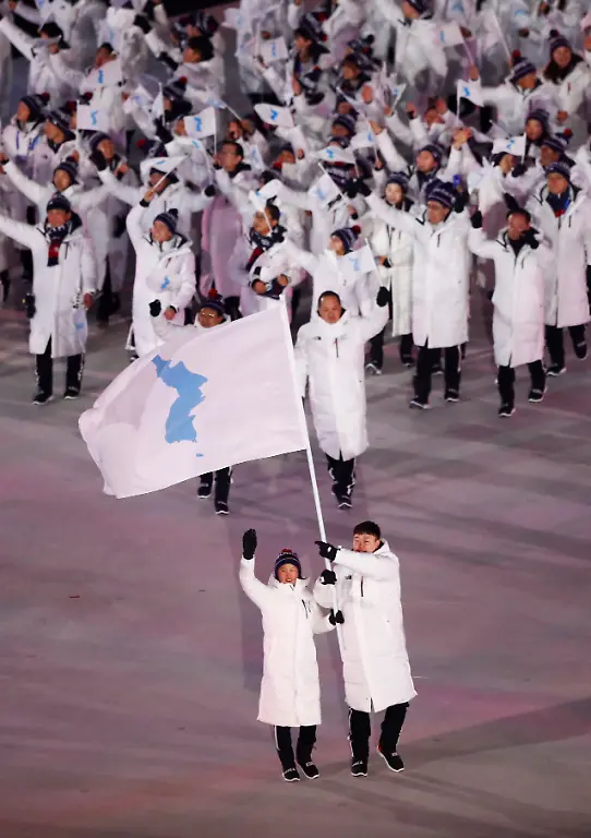 b58530d4ee7c4f192a07bb9824eb0063