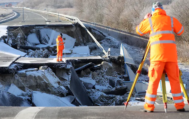 49edbc9c7b1b53d283da5726a117215e