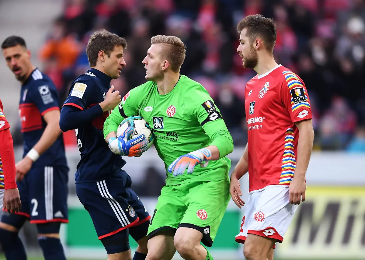 9e8d8966e2a2c7cf92fe5c65692a1561