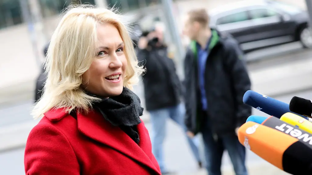 87fa3f663f9e277beb5985632fc55515