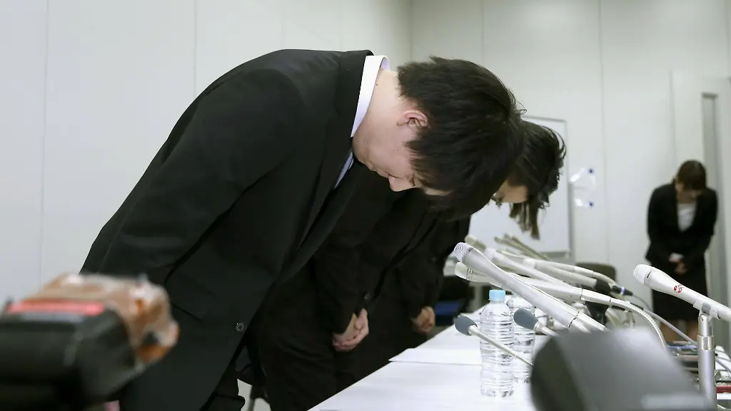 d9fd5cc2cee0b36c4803b4623bab6037