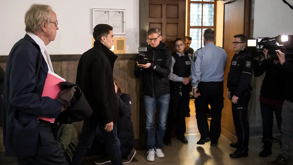 bdf75df455950f09d6398678e84eea8a