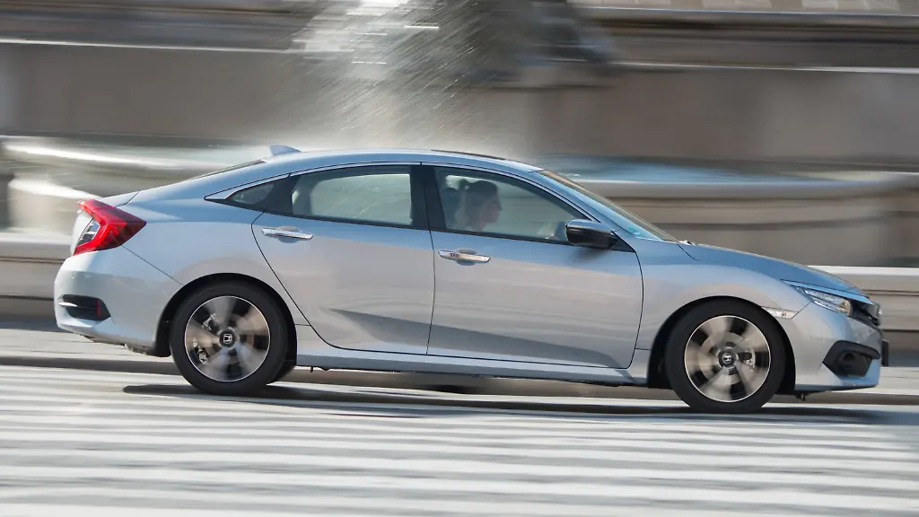 Honda-Civic-Diesel-2