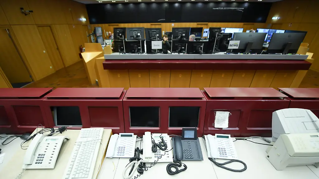 40ddec7b03315e5ff0aa9819b41c08c9