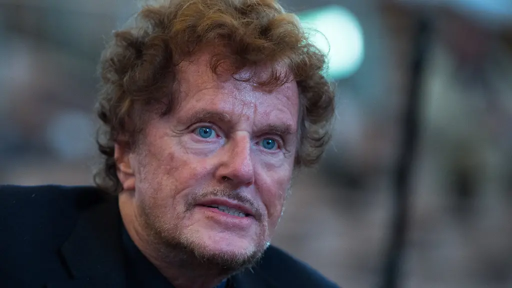 799f16ef10ff734eb15b5e6b48725ac4