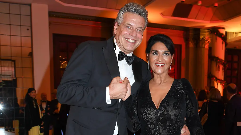 674092024f0f0b6d596c194a76aaf195