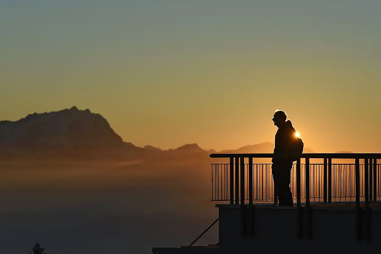 16feeac62f3a182fc68720912d37281a