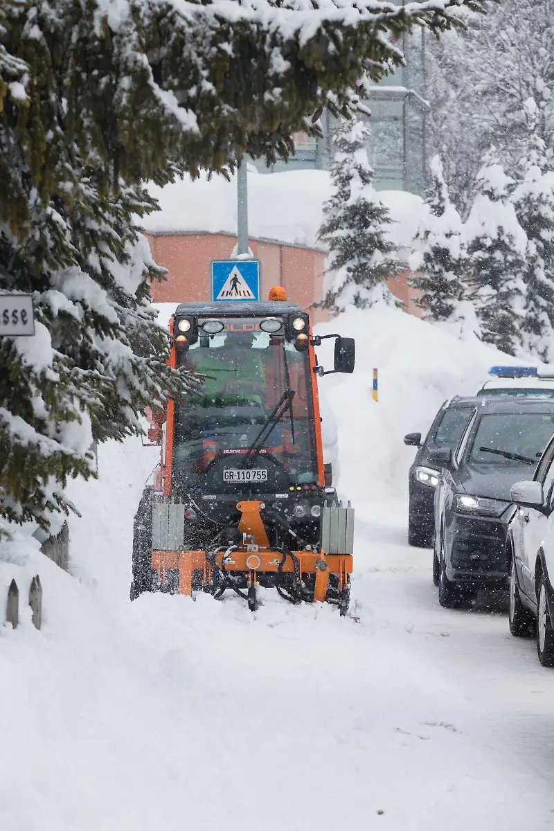 e9712bb736cec24635d7d381ff02e233