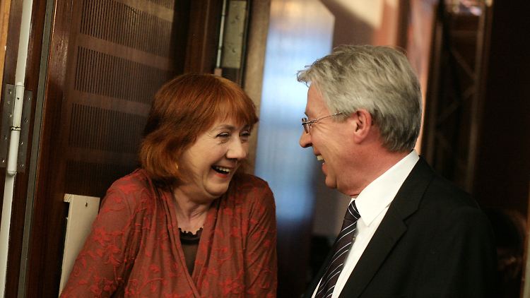 Die Grünen-Spitzenkandidatin Karoline Linnert mit Bürgermeister Jens Böhrnsen (SPD).