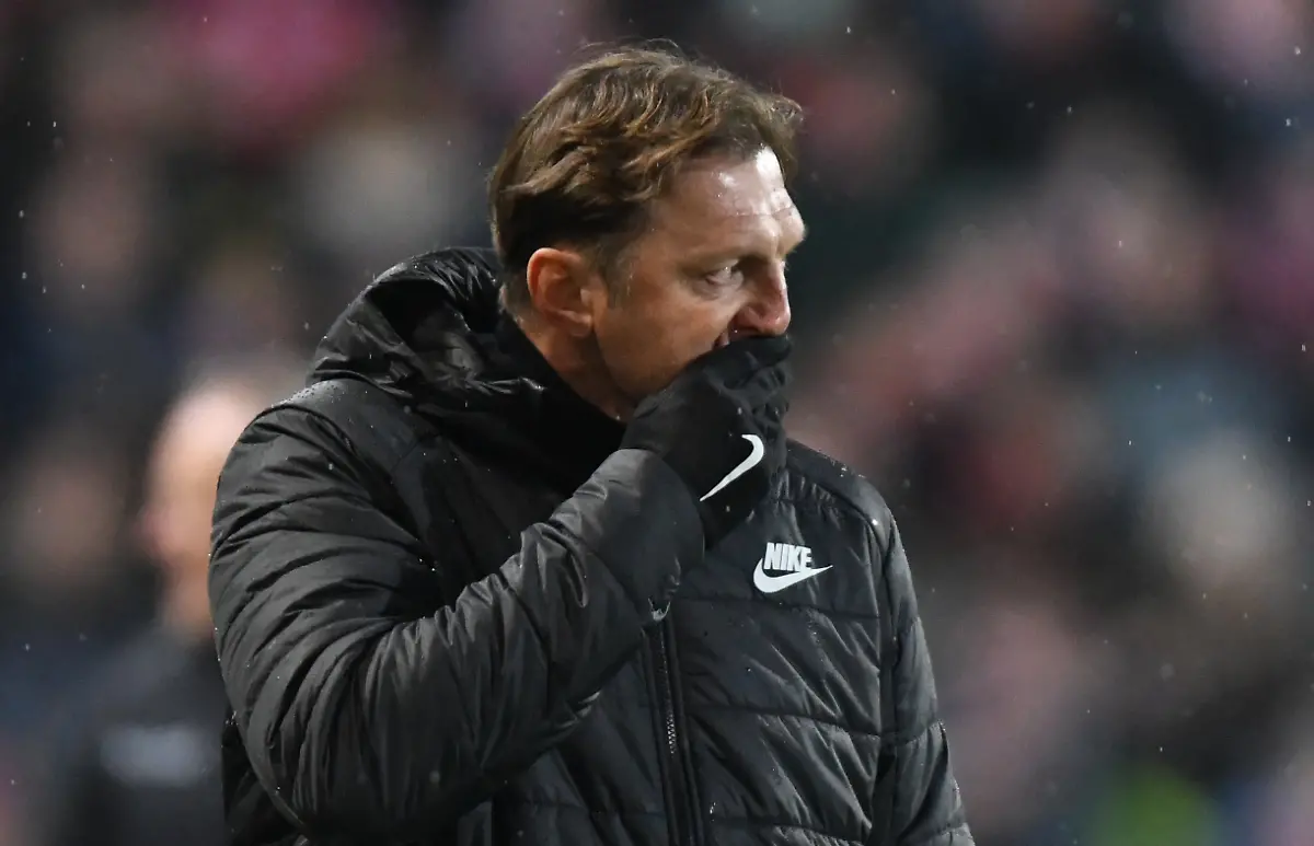 247f40ce99f62a2f3cb2c3359cb254e1