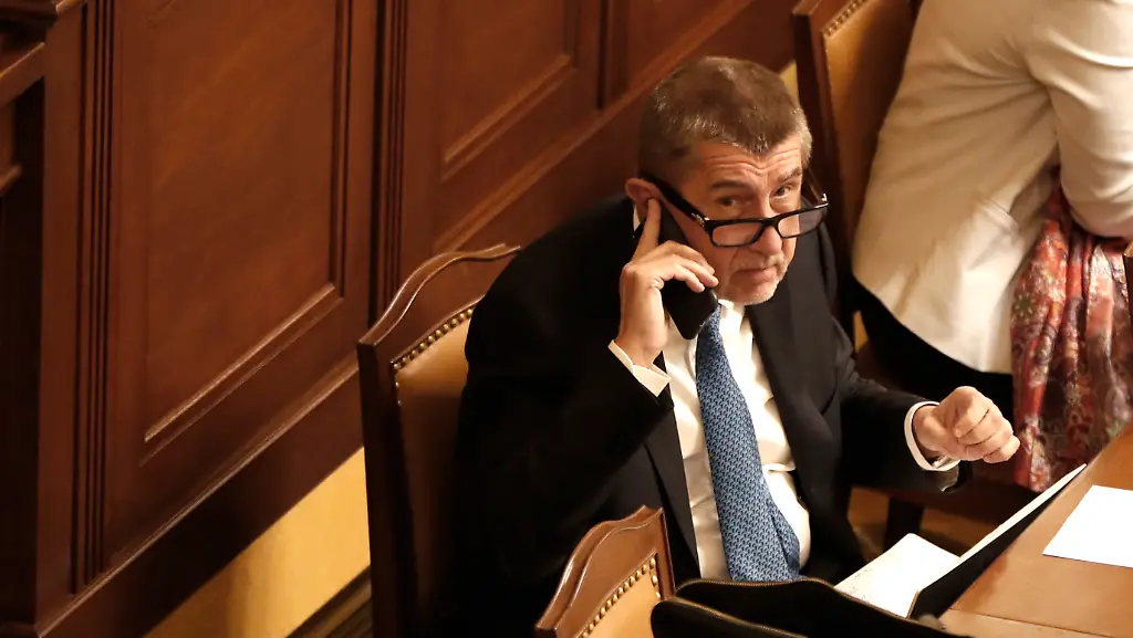 7b0479e3966d47f832794bed8a29fc1f