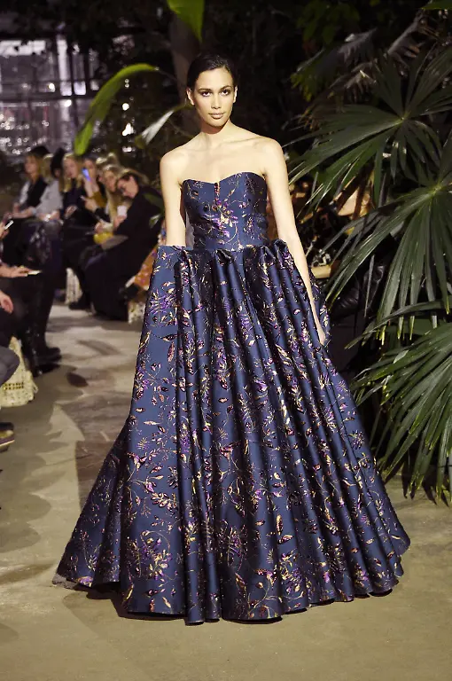 2cceff216c8fbf392f99464fd1e7d380