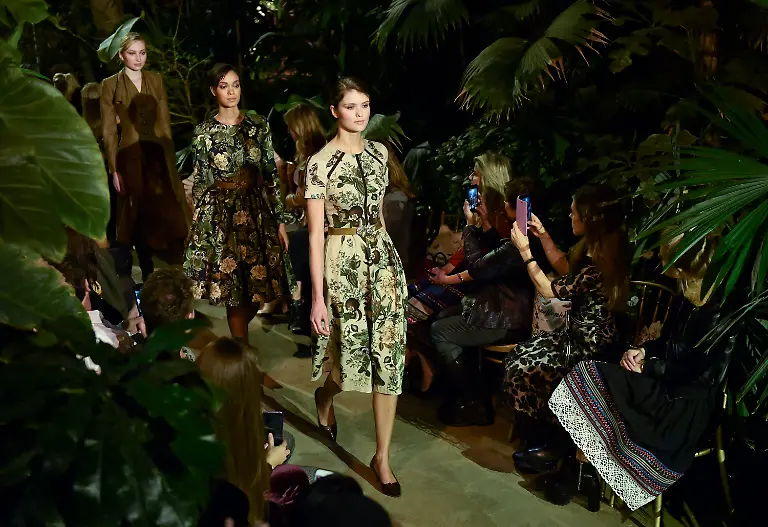 17d6b94e14c3a6baf17197a85807e73a