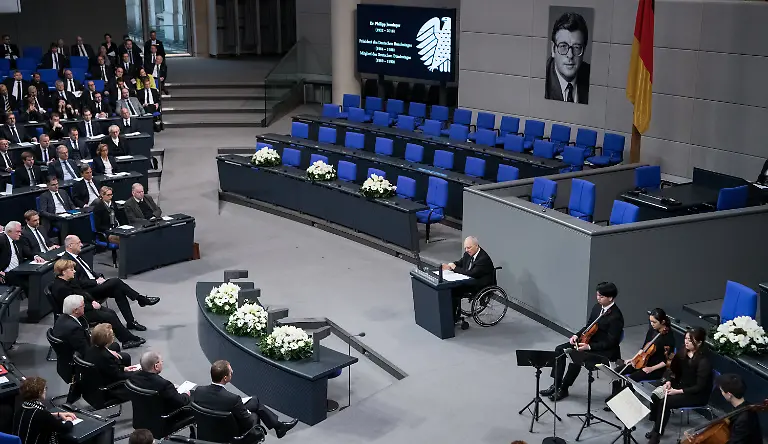 4dc56cee0265c2c20bf0d111905ea2d1