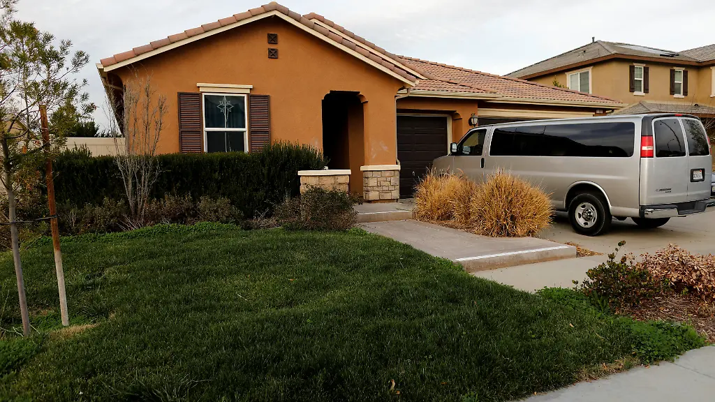 e41caf548e59e46faee8b9a9ce6ed96e