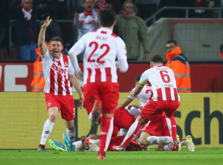 cd65fda4e19eb1db51fd204392ec7569