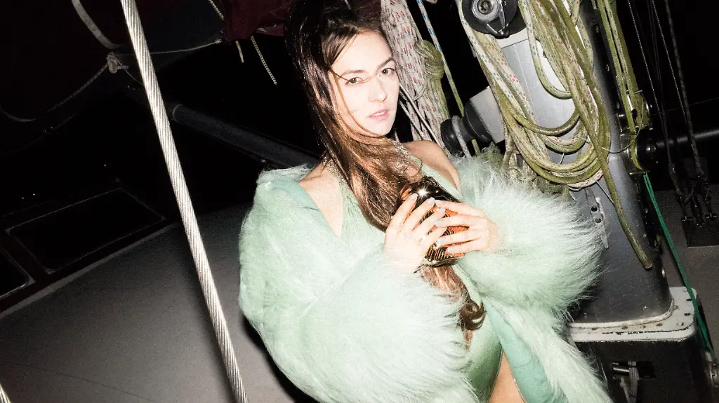 04-HAIYTI-HIRES-TIM-BRUENING