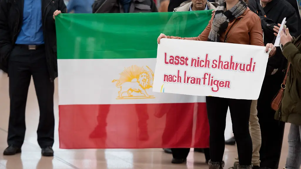 95081b82d41c042cf743fcf0d4e816a9