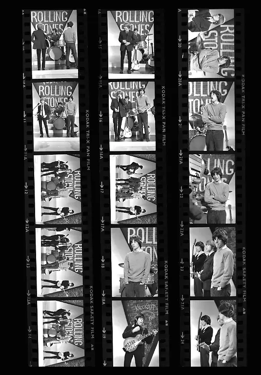 BREAKING-STONES-P5-Iconic-Images-Terry-O-Neill