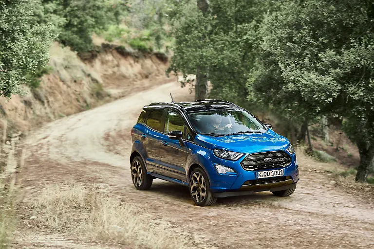 FORD-2017-EcoSport-01